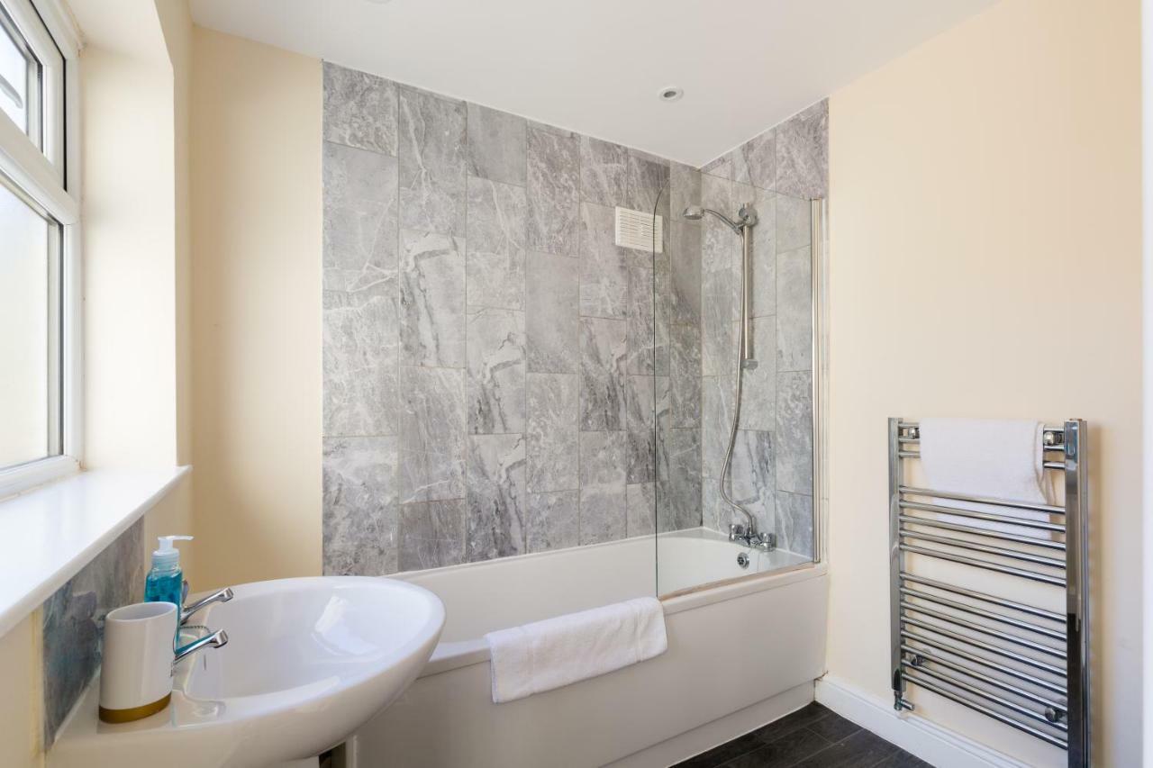 Leamington Spa Town House 2-Bed, 2 Bath Bagian luar foto